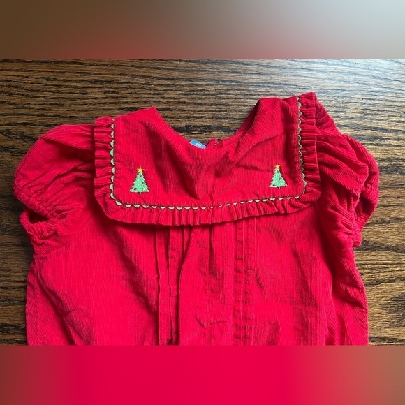 Monday’s Child Red Corduroy Romper Sz. 6-9 mo Christmas trees print - Picture 2 of 3